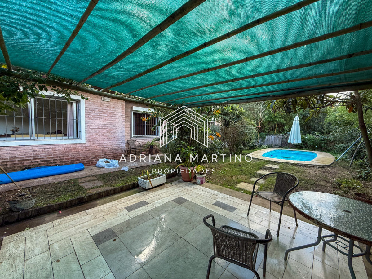 Casa ID.71780 - VENTA CASA 3 DORMITORIOS + LOFT 2 SUITES JARDINES DE CORDOBA ALADO DE BARRIO PRIVADO PUNTA DEL ESTE