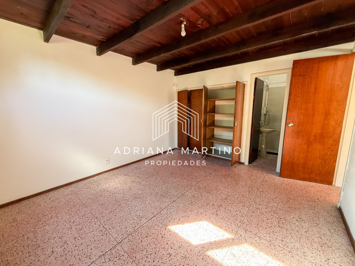 Casa ID.71779 - VENTA CASA 2 DORMITORIOS 2 BAÑOS PH PINARES LAS DELICIAS EN MUY BUEN ESTADO