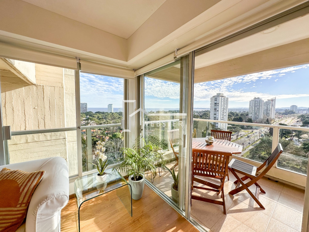 Apartamento ID.1534 - VENTA PISO ALTO APARTAMENTO 2 DORMITORIOS 2 BAÑOS SOL CASI TODO EL DIA, CONTRUCCION EXCEPCIONAL PUNTA DEL ESTE CANTEGRIL