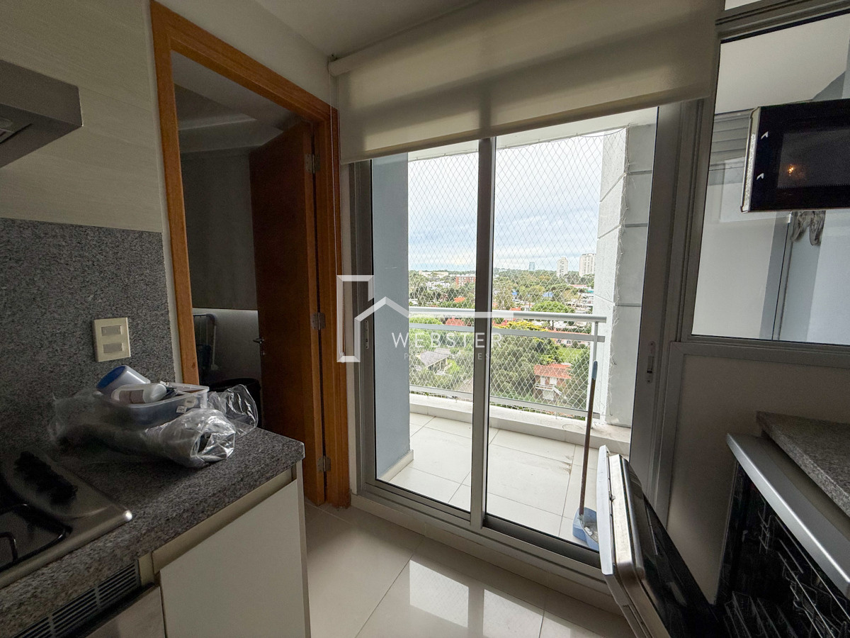 Apartamento ID.2088 - VENTA APARTAMENTO 3 DORMITORIOS EN SUITE MAS DEPENDENCIA DE SERVICIO COMPLETA AMPLIO PLAYA MANSA