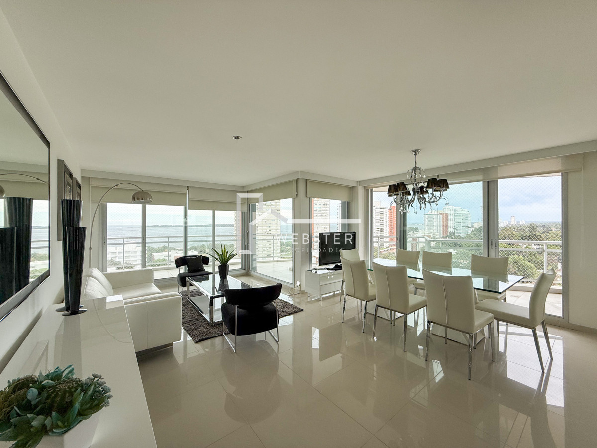 Apartamento ID.2088 - VENTA APARTAMENTO 3 DORMITORIOS EN SUITE MAS DEPENDENCIA DE SERVICIO COMPLETA AMPLIO PLAYA MANSA