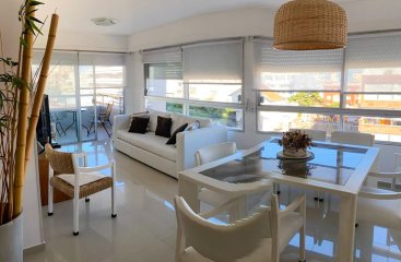 VENTA APARTAMENTO 2 DORMITORIOS 2 BAÑOS PUNTA DEL ESTE PENINSULA