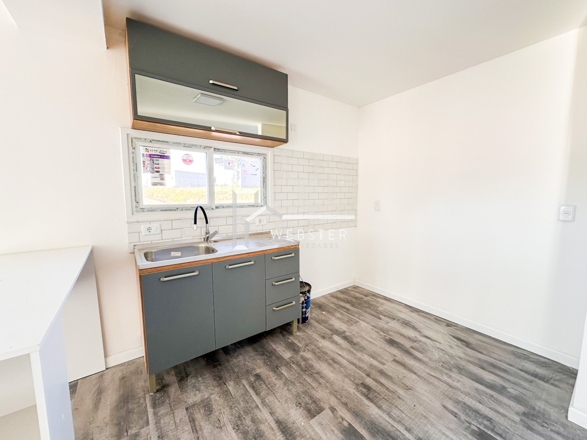 Casa ID.1542 - VENTA CASAS 2 DORMITORIOS 1 BAÑO A ESTRENAR 4H  APTA PARA BANCO FINANCIADAS