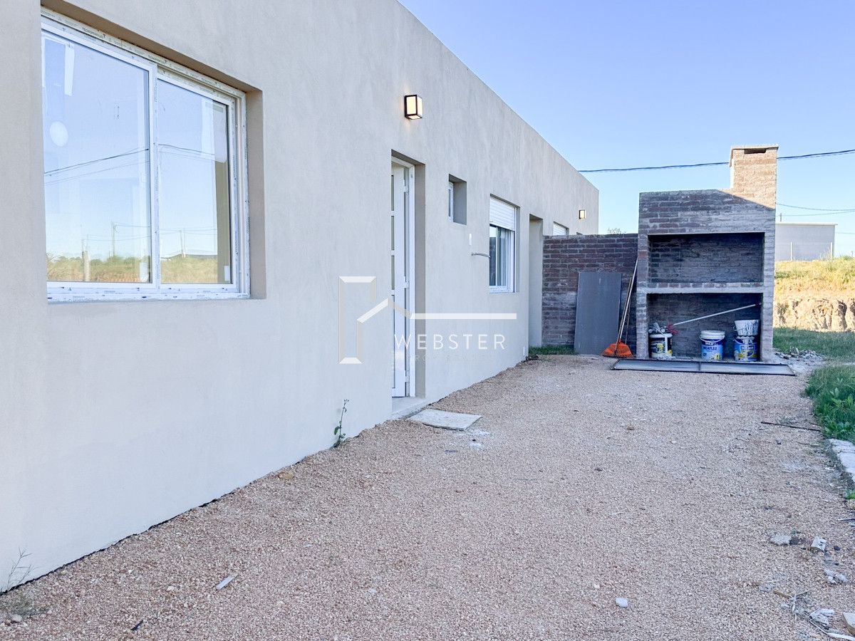 Casa ID.1543 - VENTA CASA 2 DORMITORIOS 1 BAÑO A ESTRENAR 4H SEGUNDA ETAPA APTA PARA BANCO FINANCIADAS