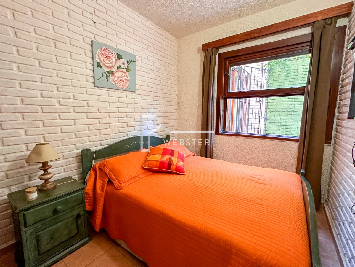 Casa ID.1661 - ALQUILER TEMPORADA PUNTA DEL ESTE CASA 4 DORMITORIOS 3 BAÑOS PARA 14 PERSONAS IMPERDIBLE A 2 CUADRAS DEL MAR MANSA 