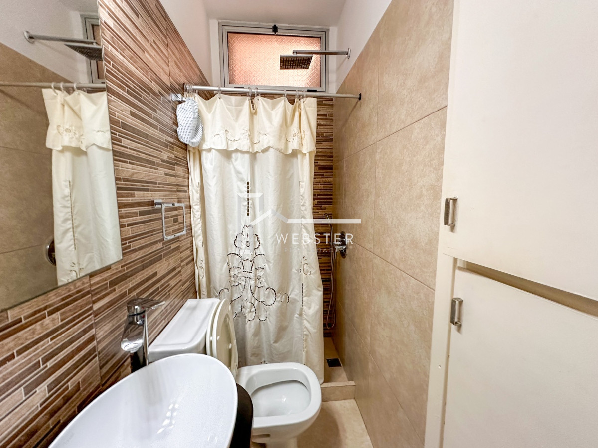 Casa ID.1661 - ALQUILER TEMPORADA PUNTA DEL ESTE CASA 4 DORMITORIOS 3 BAÑOS PARA 14 PERSONAS IMPERDIBLE A 2 CUADRAS DEL MAR MANSA 