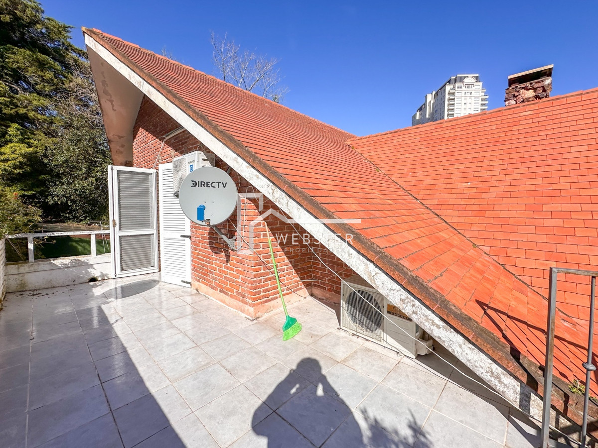 Casa ID.1661 - ALQUILER TEMPORADA PUNTA DEL ESTE CASA 4 DORMITORIOS 3 BAÑOS PARA 14 PERSONAS IMPERDIBLE A 2 CUADRAS DEL MAR MANSA 