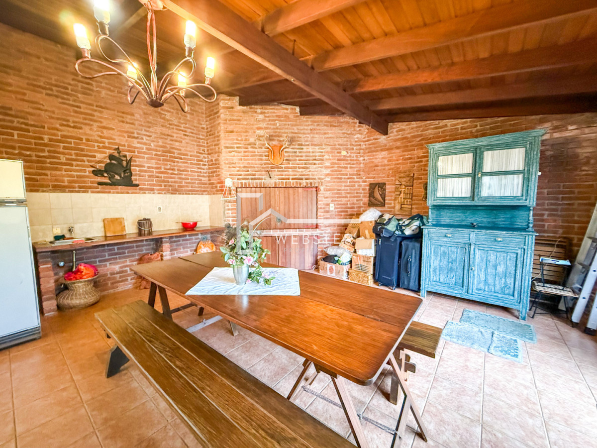 Casa ID.2851 - ALQUILER ANUAL AMPLIA CASA 3 DORMITORIOS 2 BAÑOS CANTEGRIL PUNTA DEL ESTE EXCELENTE CONSTRUCCION 