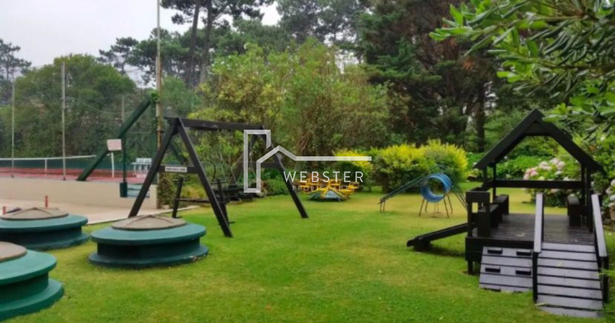 Apartamento ID.1534 - VENTA PISO ALTO APARTAMENTO 2 DORMITORIOS 2 BAÑOS SOL CASI TODO EL DIA, CONTRUCCION EXCEPCIONAL PUNTA DEL ESTE CANTEGRIL