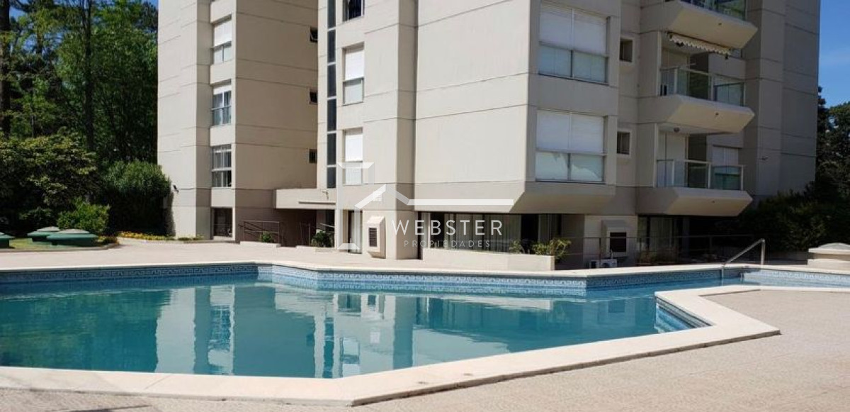 Apartamento ID.1534 - VENTA PISO ALTO APARTAMENTO 2 DORMITORIOS 2 BAÑOS SOL CASI TODO EL DIA, CONTRUCCION EXCEPCIONAL PUNTA DEL ESTE CANTEGRIL