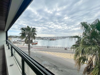 ALQUILER ANUAL TEMPORADA INVERNAL APARTAMENTO 3 DORMITORIOS PUERTO PUNTA DEL ESTE