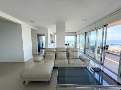  PENTHOUSE 2DA LINEA BRAVA 3 DORMITORIOS - PSK2185A