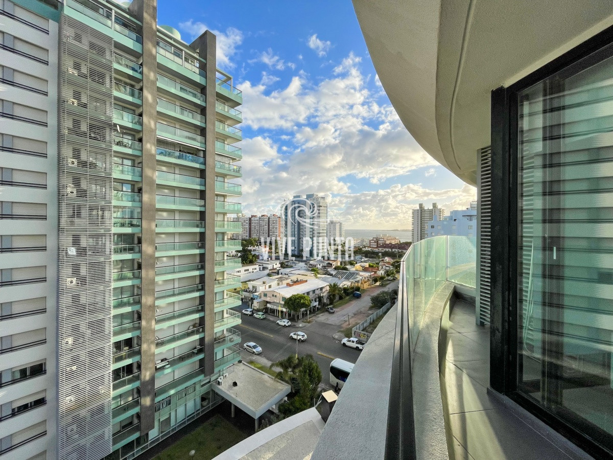 Apartamento ID.684 - ALQUILER ANUAL 1 DORMITORIO PUNTA DEL ESTE BRAVA MANSA TODOS LOS SERVICIOS