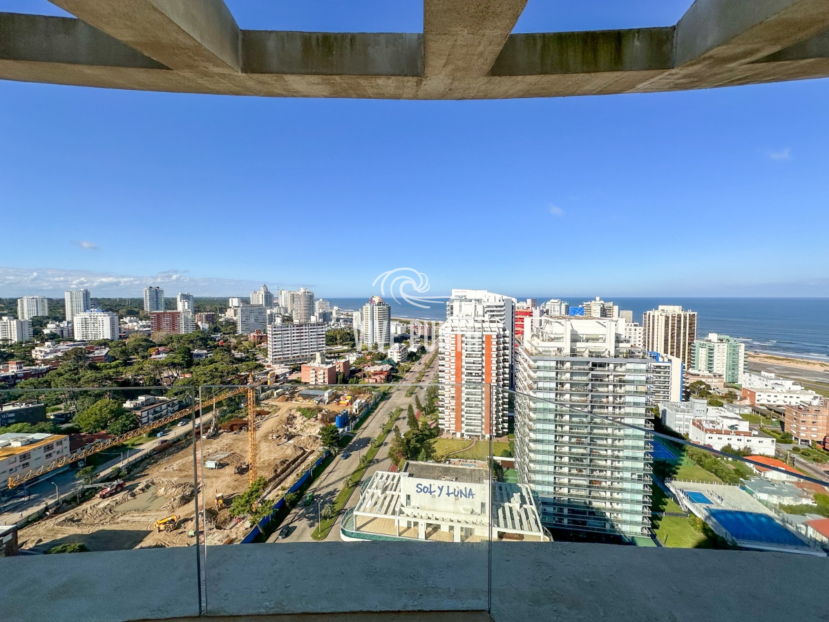 Apartamento ID.686 - ALQUILER ANUAL 1 DORMITORIO PISO ALTO SIN MUEBLES PUNTA DEL ESTE AIDY GRILL