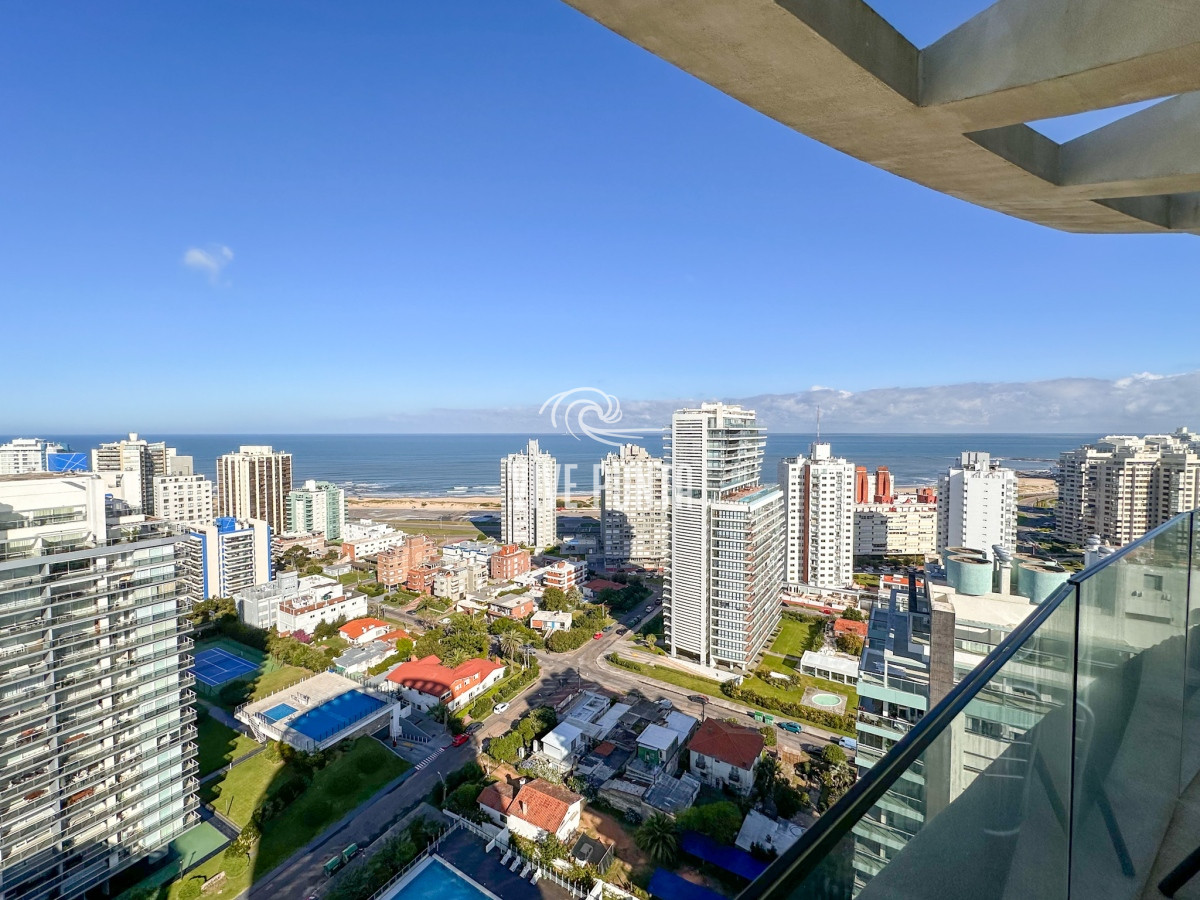 Apartamento ID.686 - ALQUILER ANUAL 1 DORMITORIO PISO ALTO SIN MUEBLES PUNTA DEL ESTE AIDY GRILL