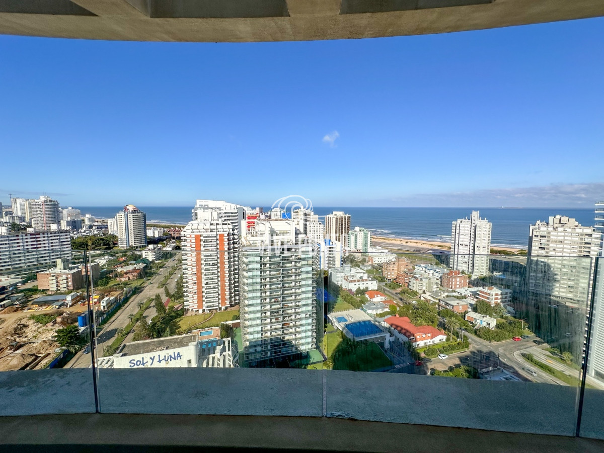 Apartamento ID.686 - ALQUILER ANUAL 1 DORMITORIO PISO ALTO SIN MUEBLES PUNTA DEL ESTE AIDY GRILL