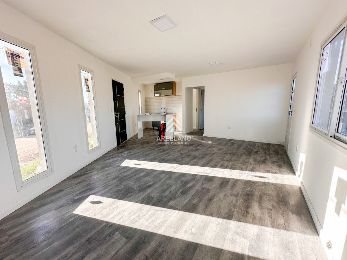 Casa ID.5332 - VENTA CASA 2 DORMITORIOS 1 BAÑO A ESTRENAR 4H SEGUNDA ETAPA APTA PARA BANCO FINANCIADAS