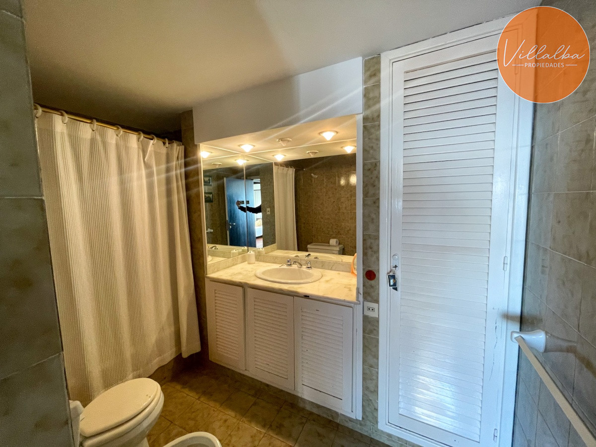 Apartamento ID.2693 - VENDO APARTAMENTO 2 DORMITORIOS PENINSULA PUNTA DEL ESTE