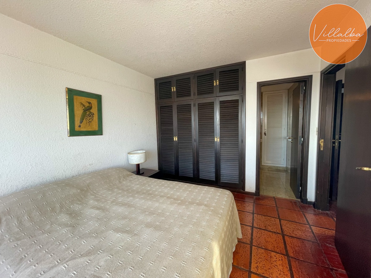 Apartamento ID.2693 - VENDO APARTAMENTO 2 DORMITORIOS PENINSULA PUNTA DEL ESTE
