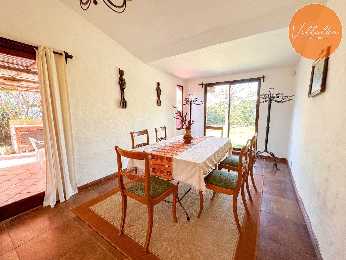 Apartamento ID.3168 - VENTA CASA 4 DORMITORIOS 3 BAÑOS EXCELENTE IMPECABLE ESTADO PINARES A METROS DEL MAR
