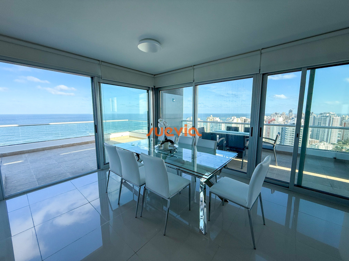 ALQUILER INVERNAL DESDE 1ERO MARZO 2025 PENTHOUSE 2DA LINEA BRAVA 3 DORMITORIOS - GoPunta - Portal Inmobiliario de Punta del Este - Maldonado