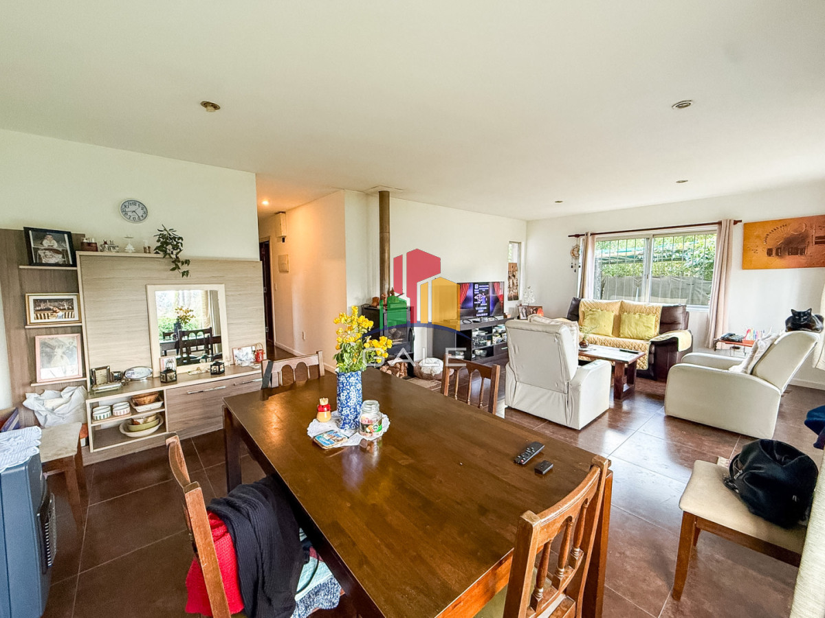 VENTA CASA 3 DORMITORIOS + LOFT 2 SUITES JARDINES DE CORDOBA ALADO DE BARRIO PRIVADO PUNTA DEL ESTE - GAL4932C