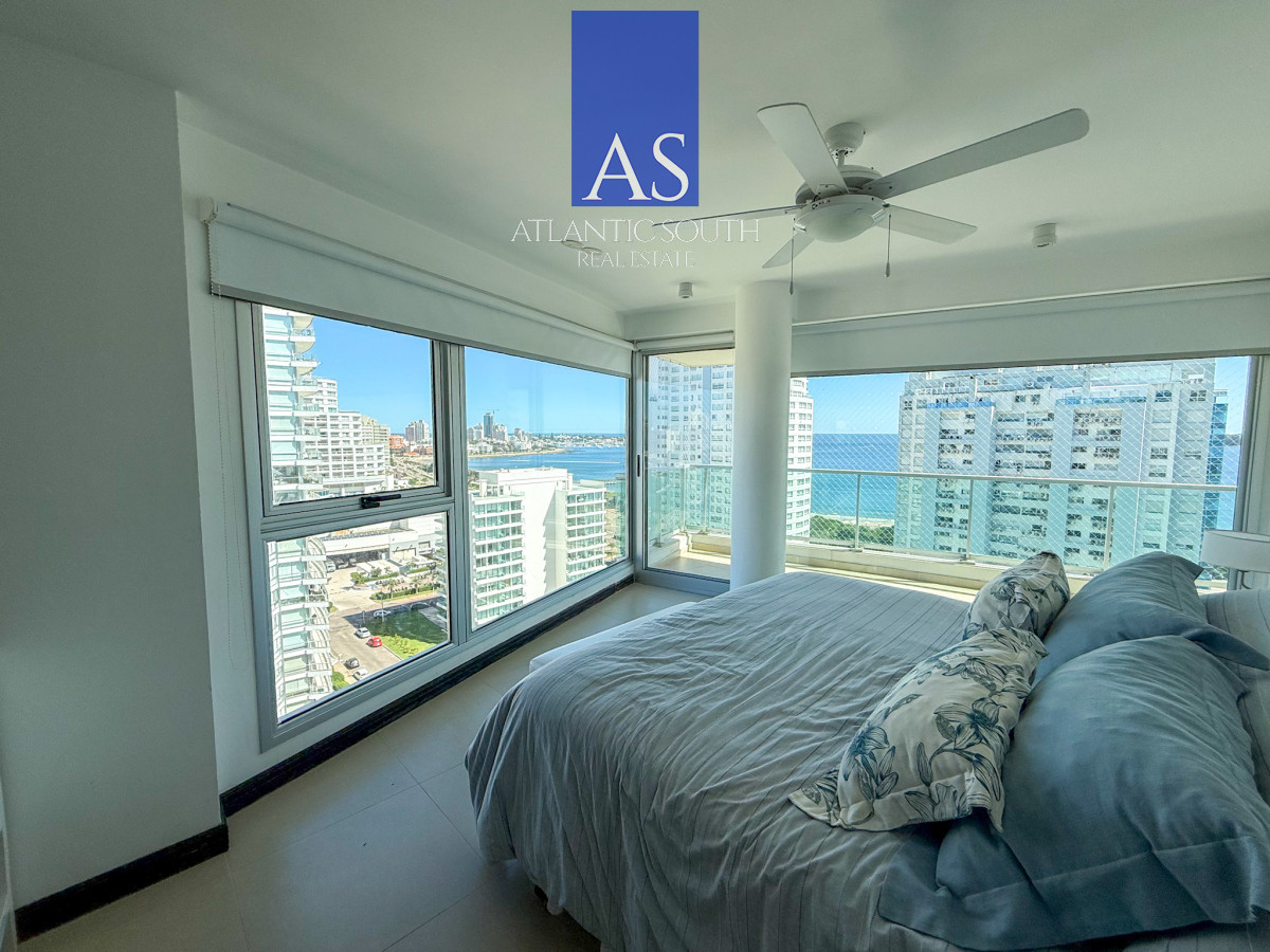 Apartamento ID.4002 - Apartamento 3 dormitorios en torre de categoría con vista al mar garage Playa Mansa