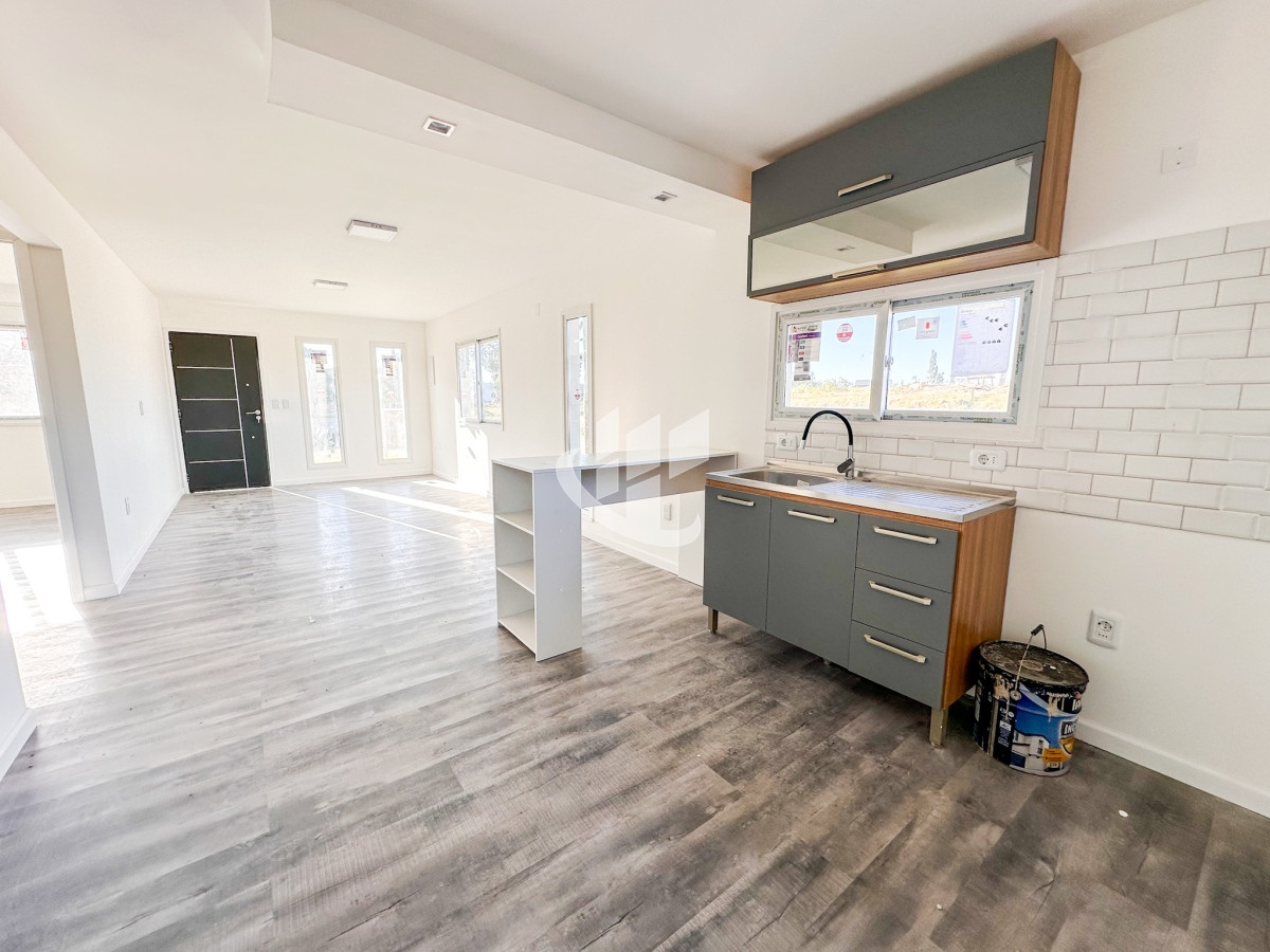 Casa ID.1441 - VENTA CASAS 2 DORMITORIOS 1 BAÑO A ESTRENAR 4H SEGUNDA ETAPA APTA PARA BANCO FINANCIADAS