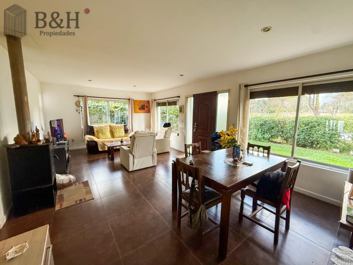 Casa ID.7346 - VENTA CASA 3 DORMITORIOS + LOFT 2 SUITES JARDINES DE CORDOBA ALADO DE BARRIO PRIVADO PUNTA DEL ESTE