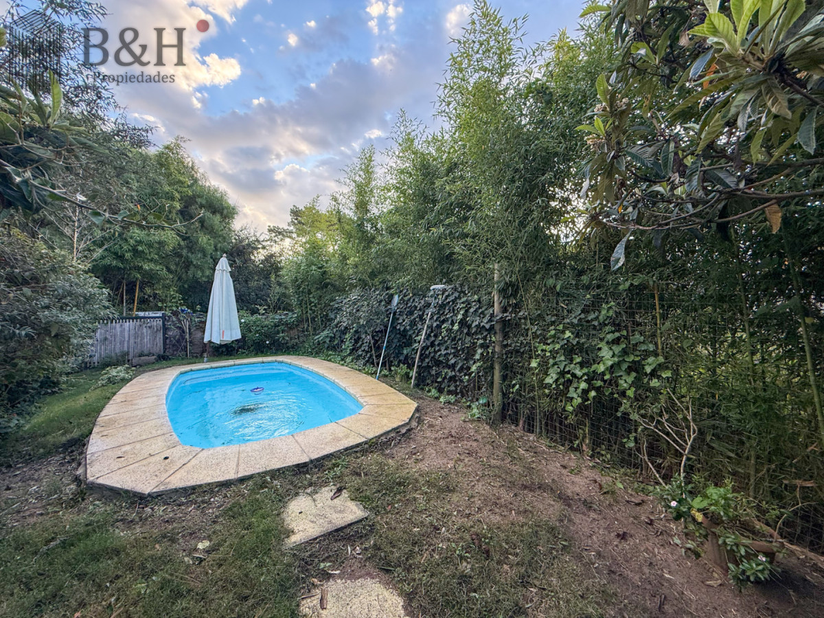Casa ID.7346 - VENTA CASA 3 DORMITORIOS + LOFT 2 SUITES JARDINES DE CORDOBA ALADO DE BARRIO PRIVADO PUNTA DEL ESTE