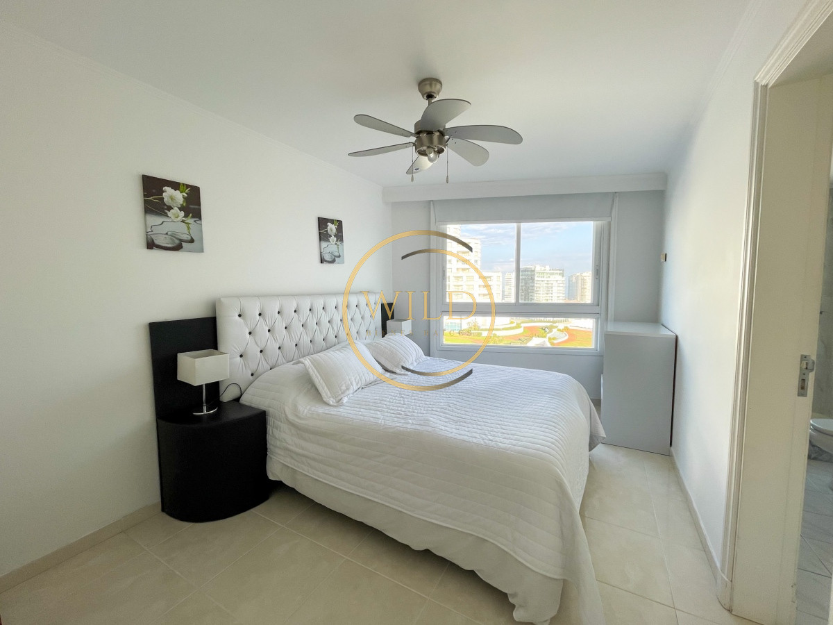 Apartamento ID.1829 - VENDO APARTAMENTO 3 DORMITORIOS + SERVICIO MILLENIUM PUNTA DEL ESTE MANSA PRIMERA LINEA VISTA AL MAR