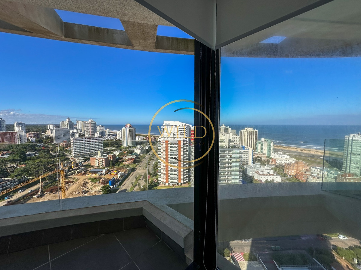 Apartamento ID.2053 - ALQUILER ANUAL 1 DORMITORIO PISO ALTO SIN MUEBLES PUNTA DEL ESTE AIDY GRILL