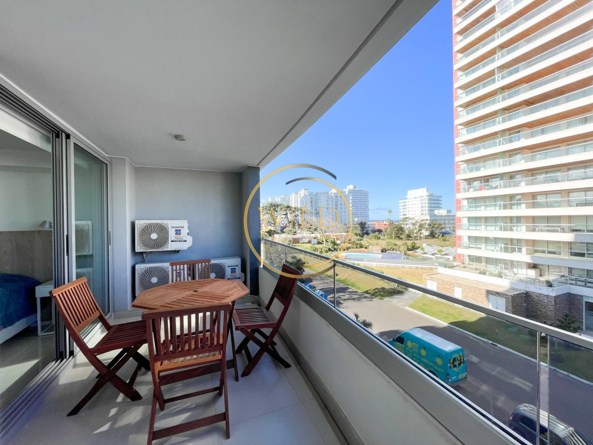 Apartamento ID.1843 - VENDO ALQUILO ANUAL APARTAMENTO 2 DORMITORIOS 2 BAÑOS PUNTA DEL ESTE BRAVA AIDY GRILL