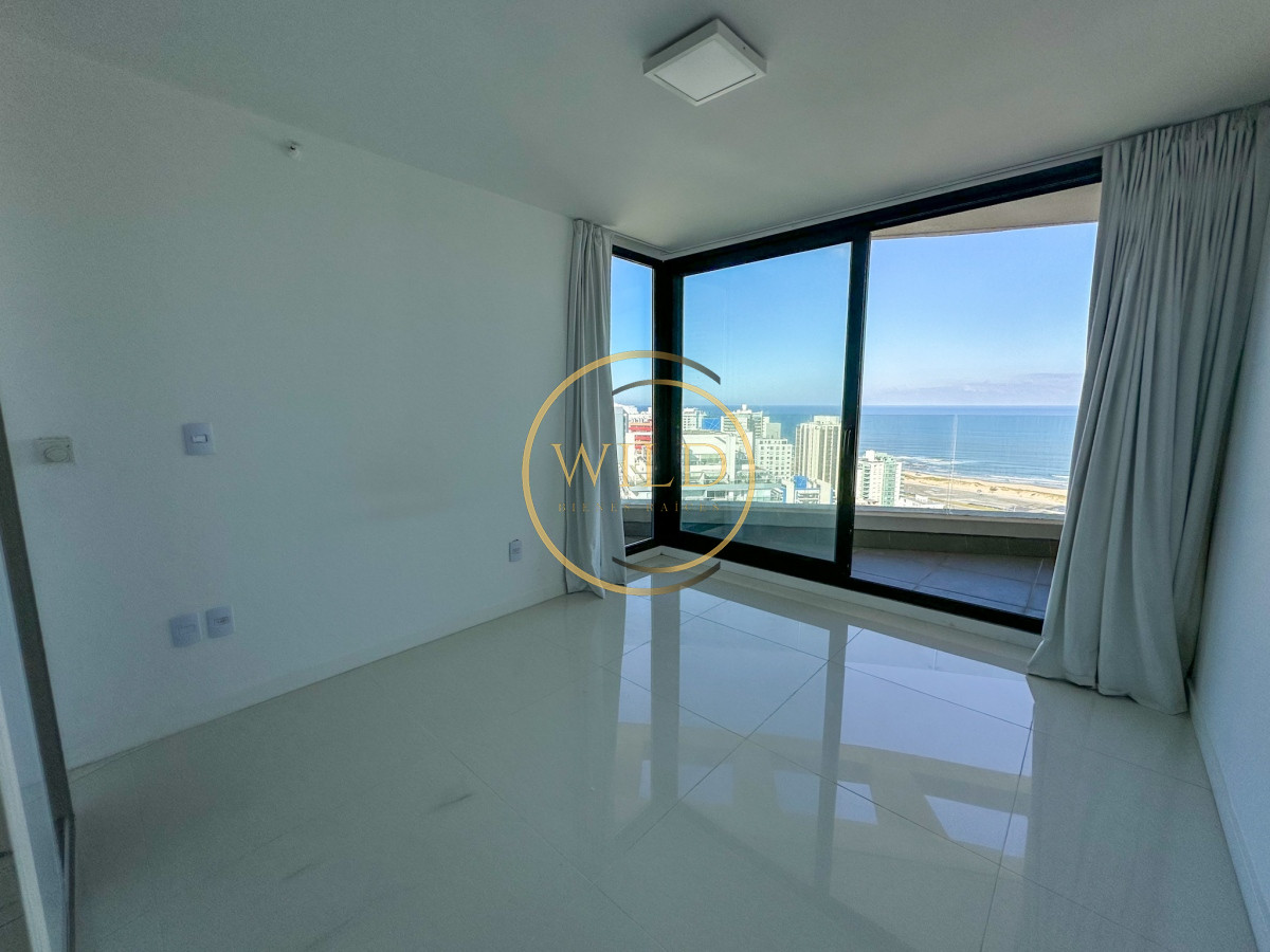 Apartamento ID.2053 - ALQUILER ANUAL 1 DORMITORIO PISO ALTO SIN MUEBLES PUNTA DEL ESTE AIDY GRILL