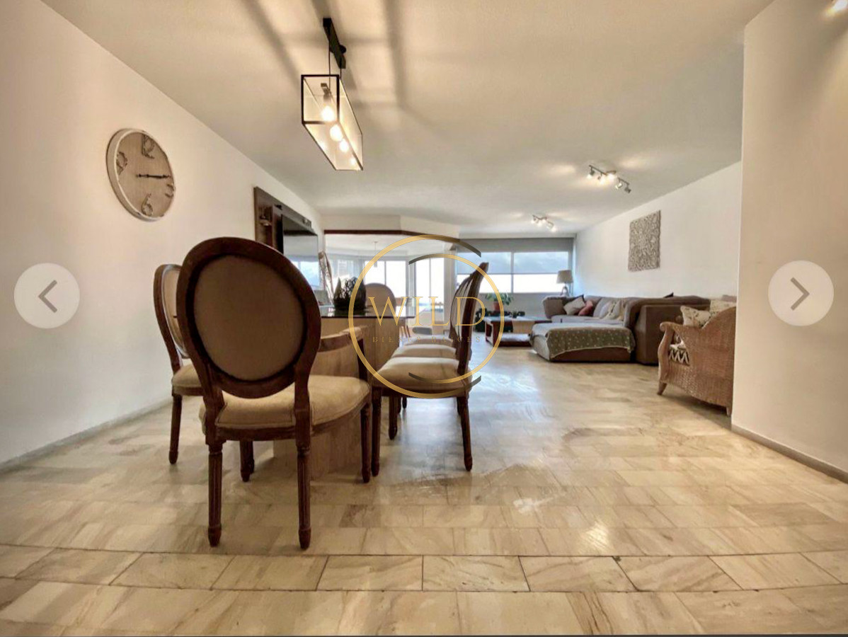 Apartamento ID.2077 - VENTA ESPECTACULAR PLANTA APARTAMENTO 3 DORMITORIOS Y SERVICIO PUNTA DEL ESTE ROOSEVELT