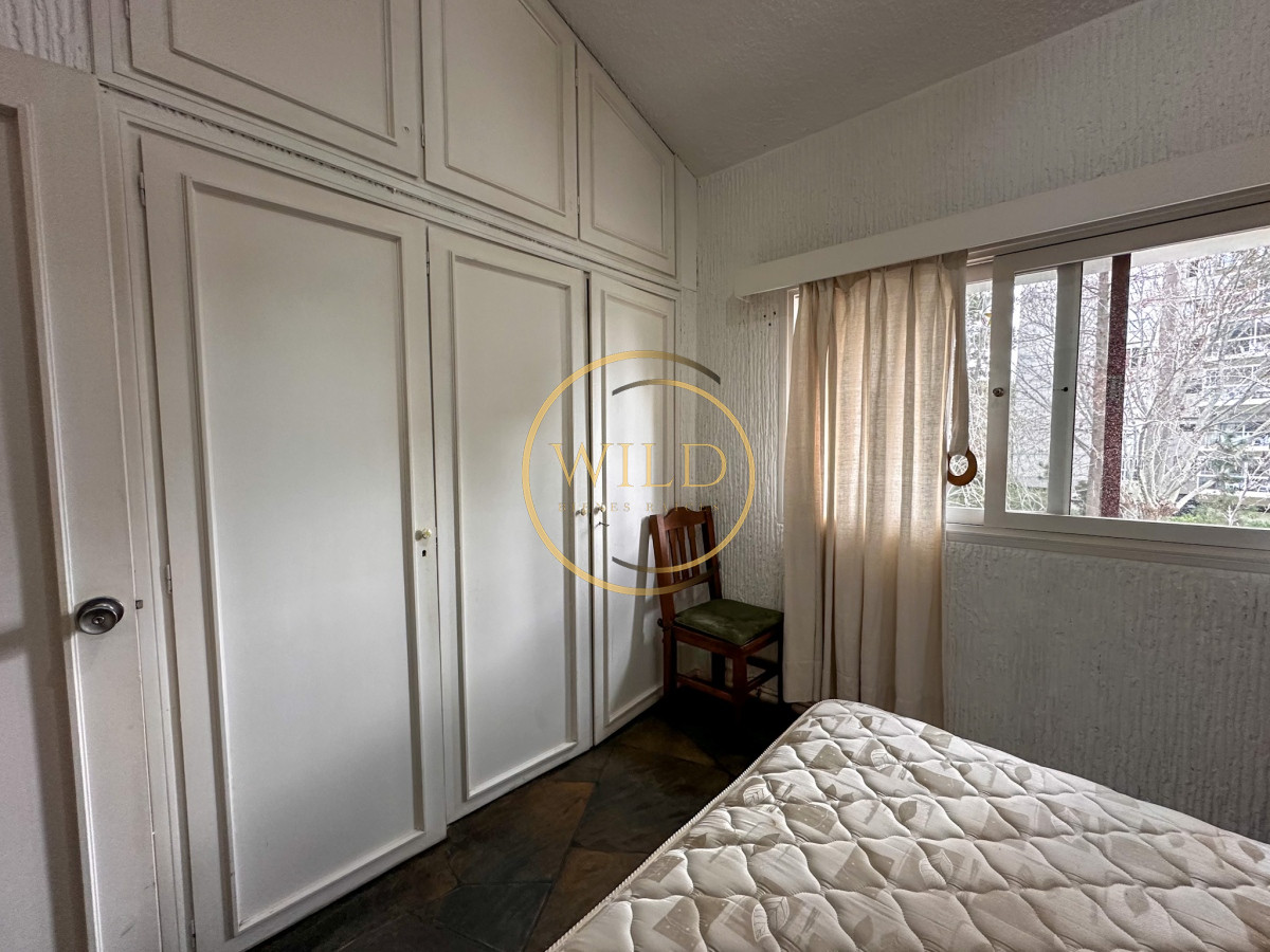 Apartamento ID.2105 - VENDO APARTAMENTO 2 DORMITORIOS Y MEDIO 2 BAÑOS TIPO DUPLEX CON DOBLE LIVING Y GRAN GUARDILLA