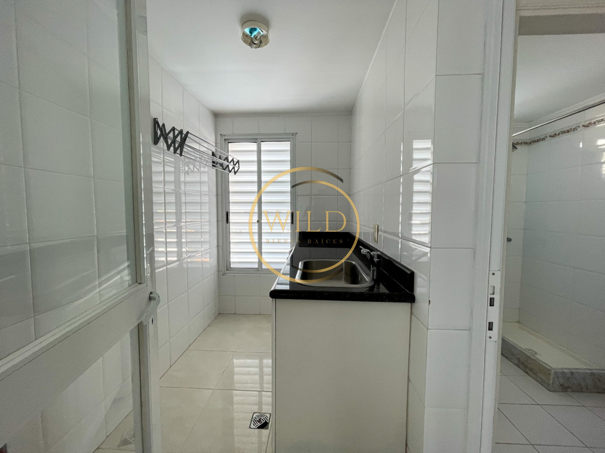 Apartamento ID.1829 - VENDO APARTAMENTO 3 DORMITORIOS + SERVICIO MILLENIUM PUNTA DEL ESTE MANSA PRIMERA LINEA VISTA AL MAR