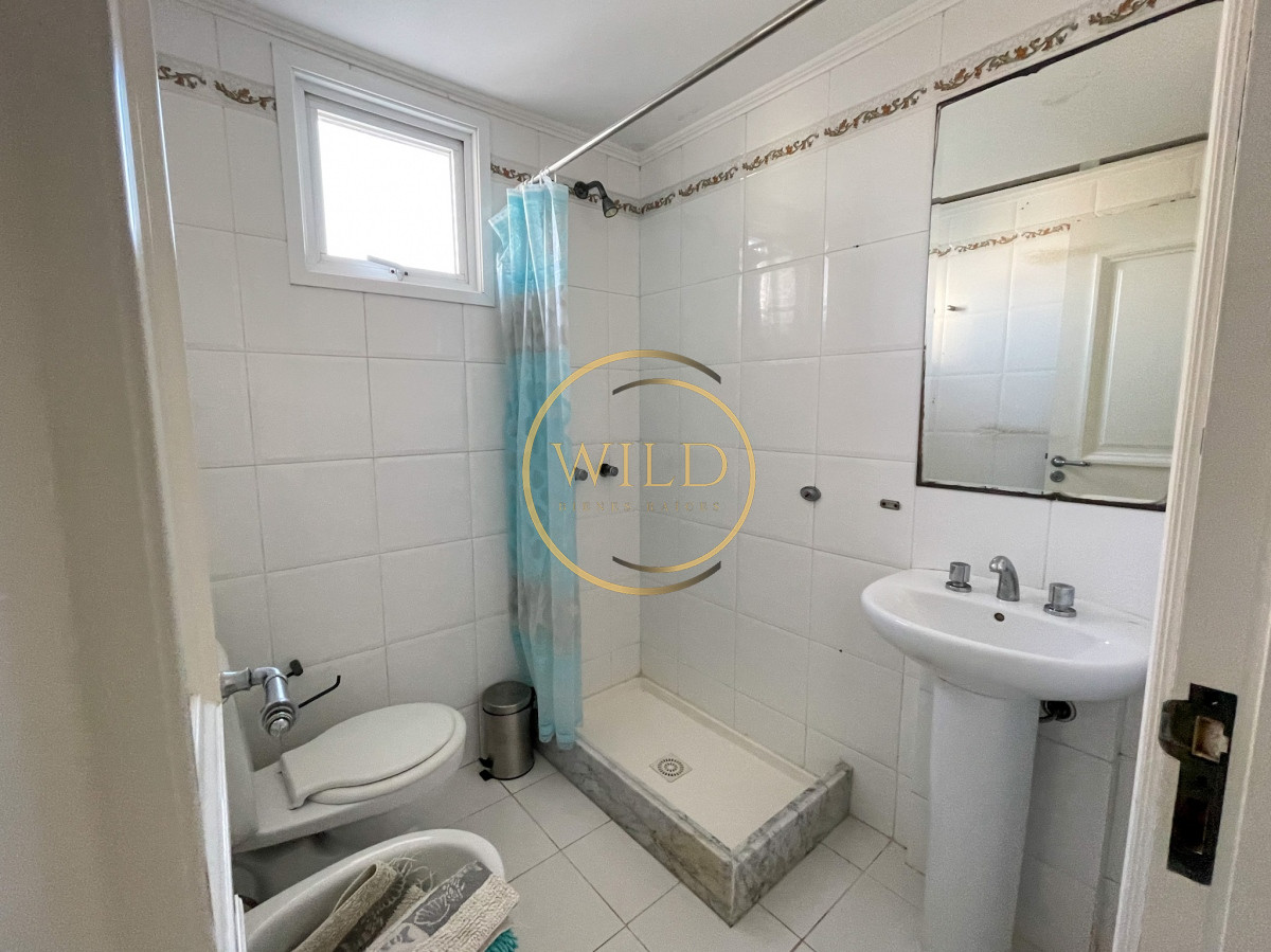 Apartamento ID.1829 - VENDO APARTAMENTO 3 DORMITORIOS + SERVICIO MILLENIUM PUNTA DEL ESTE MANSA PRIMERA LINEA VISTA AL MAR