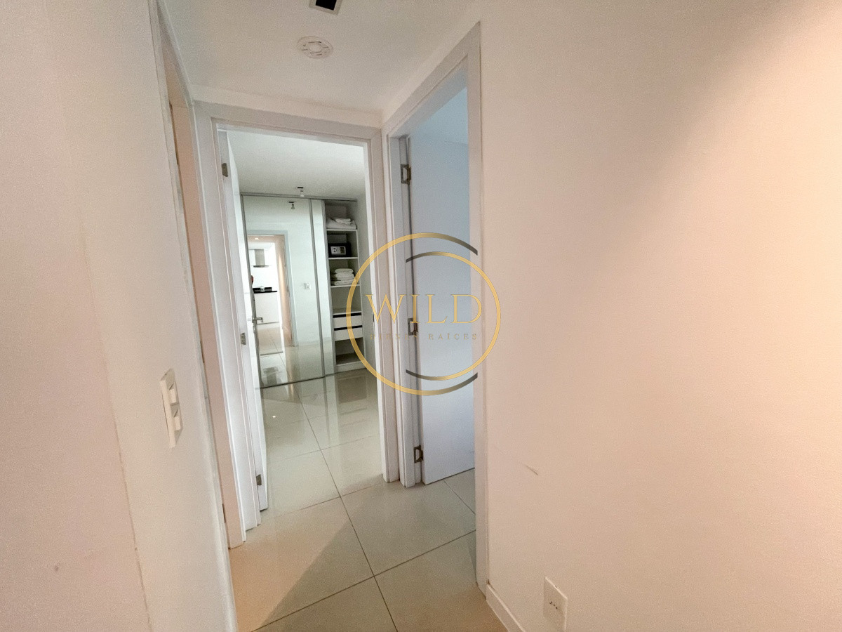 Apartamento ID.1843 - VENDO ALQUILO ANUAL APARTAMENTO 2 DORMITORIOS 2 BAÑOS PUNTA DEL ESTE BRAVA AIDY GRILL