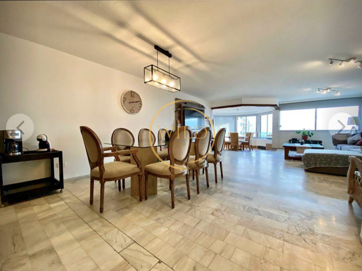 Apartamento ID.2077 - VENTA ESPECTACULAR PLANTA APARTAMENTO 3 DORMITORIOS Y SERVICIO PUNTA DEL ESTE ROOSEVELT