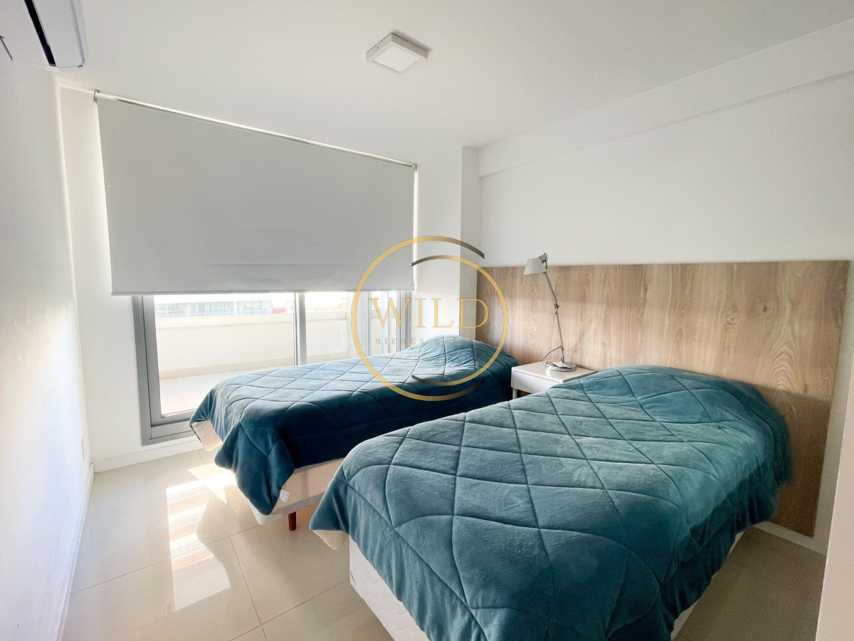 Apartamento ID.1843 - VENDO ALQUILO ANUAL APARTAMENTO 2 DORMITORIOS 2 BAÑOS PUNTA DEL ESTE BRAVA AIDY GRILL