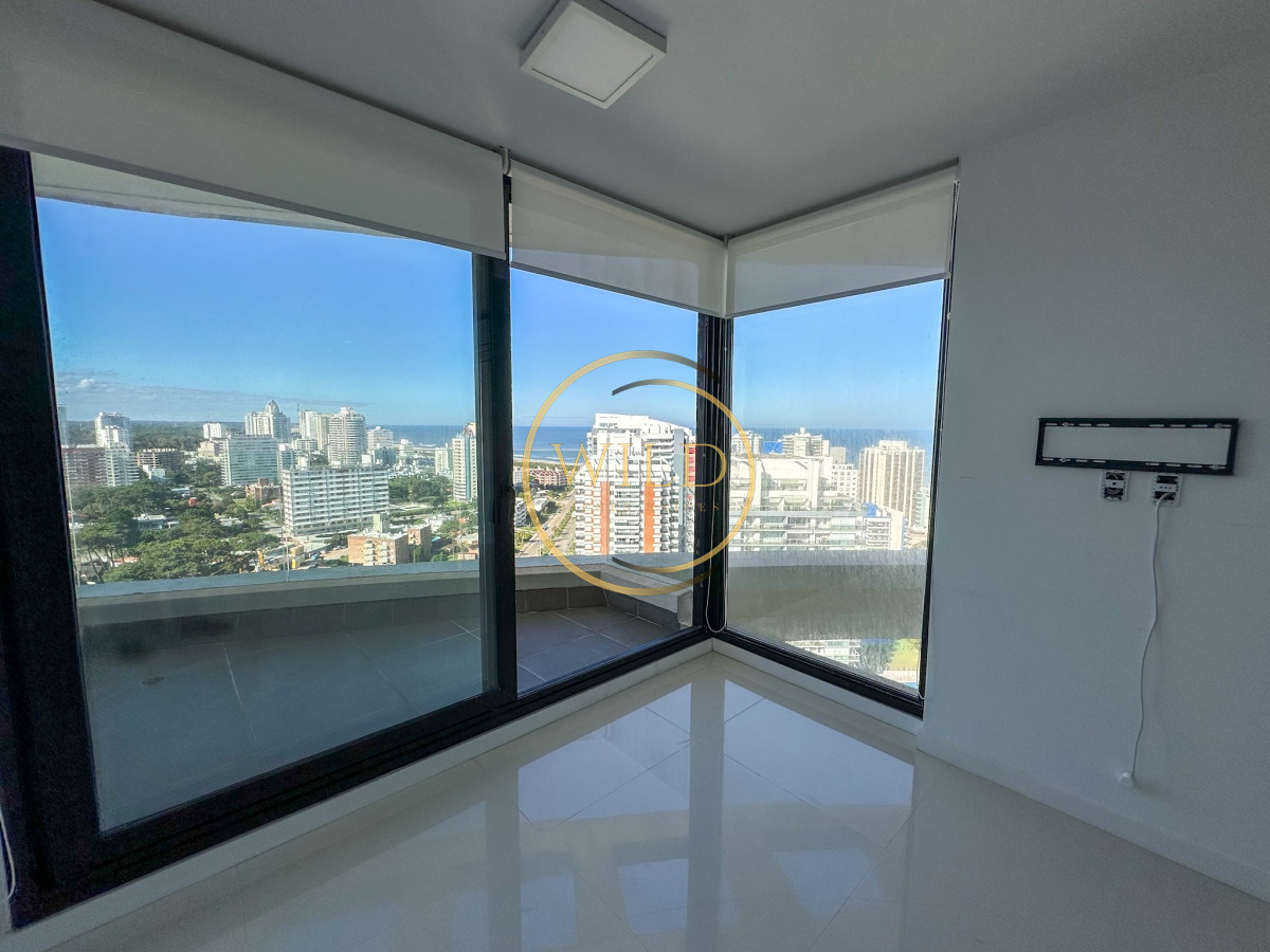 Apartamento ID.2053 - ALQUILER ANUAL 1 DORMITORIO PISO ALTO SIN MUEBLES PUNTA DEL ESTE AIDY GRILL