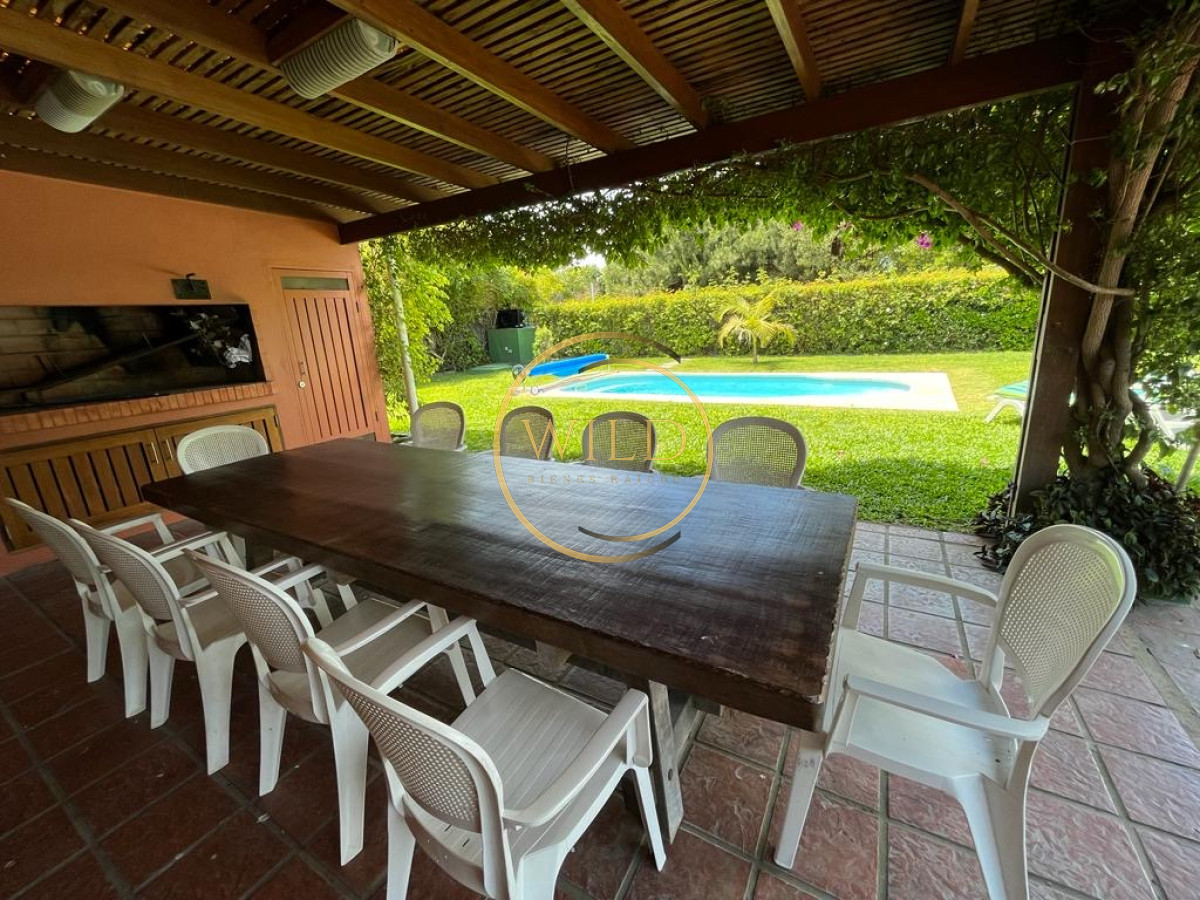 Casa ID.1928 - ALQUILER ANUAL Y TEMPORADA CASA EN BARRIO PRIVADO PUNTA DEL ESTE 3 DORMITORIOS + DEPENDENCIA DE SERVICIO COMPLETA