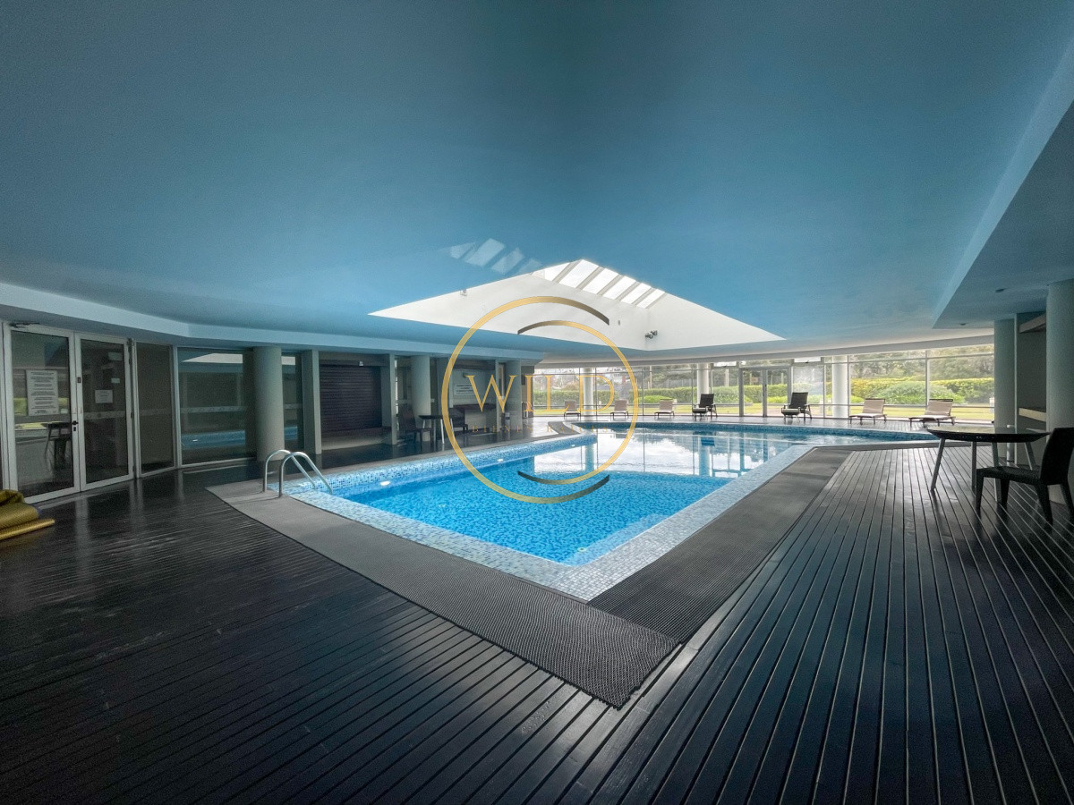 Apartamento ID.1894 - VENTA OPORTUNIDAD PISO MEDIO ALTO 3 DORMITORIOS SUITES OCEAN DRIVE PUNTA DEL ESTE