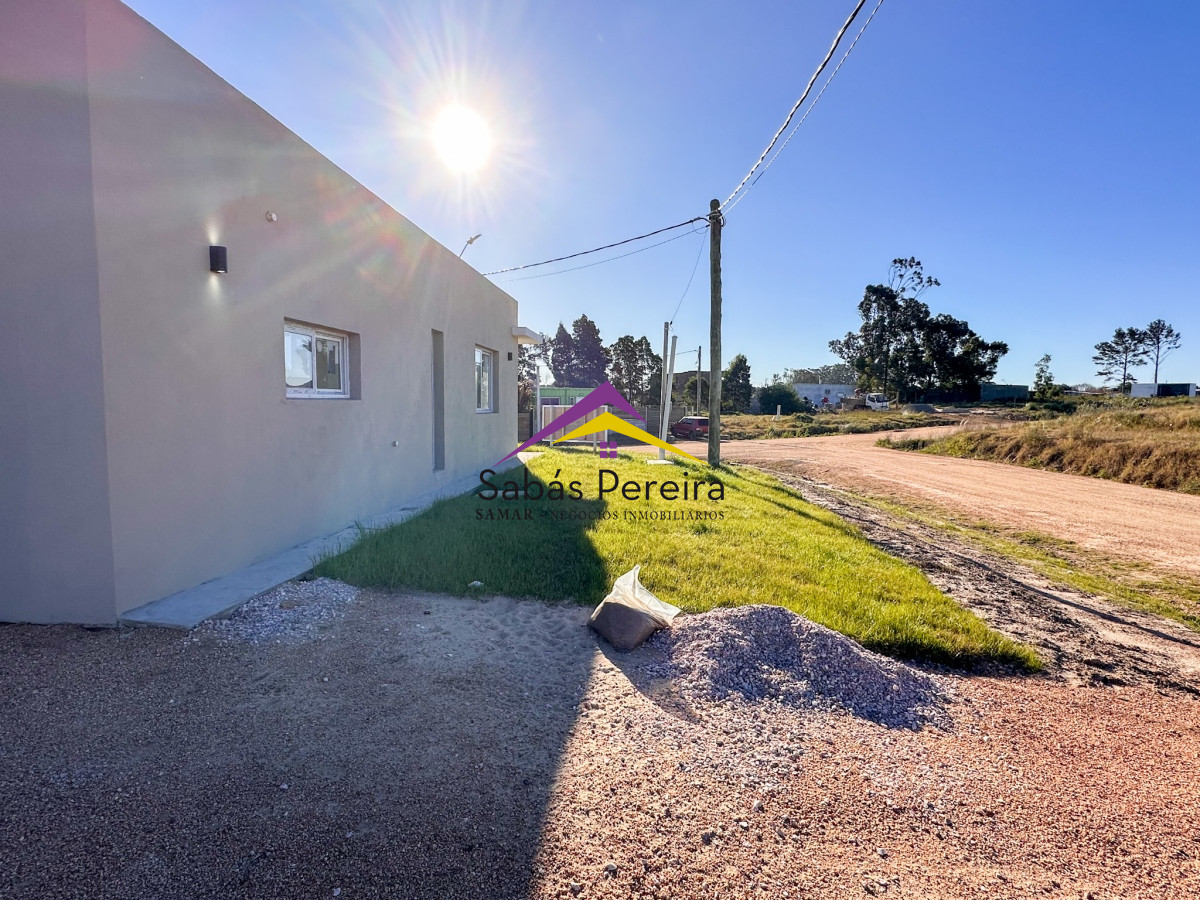 Casa ID.41293 - VENTA CASAS 2 DORMITORIOS 1 BAÑO A ESTRENAR 4H SEGUNDA ETAPA APTA PARA BANCO FINANCIADAS