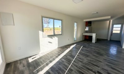 VENTA CASAS 2 DORMITORIOS 1 BAÑO A ESTRENAR 4H SEGUNDA ETAPA APTA PARA BANCO FINANCIADAS