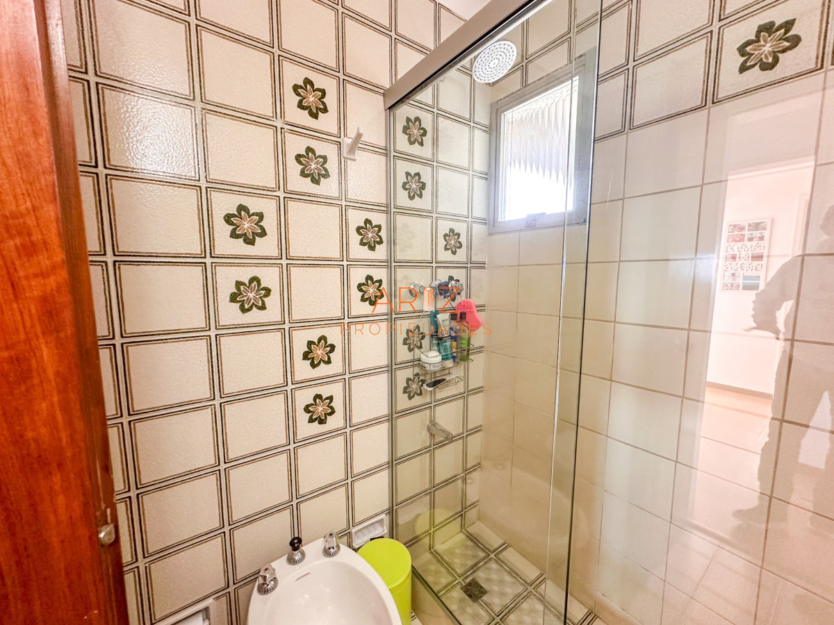 Apartamento ID.1913 - VENTA PISO ALTO APARTAMENTO 2 DORMITORIOS 2 BAÑOS SOL CASI TODO EL DIA, CONTRUCCION EXCEPCIONAL PUNTA DEL ESTE CANTEGRIL