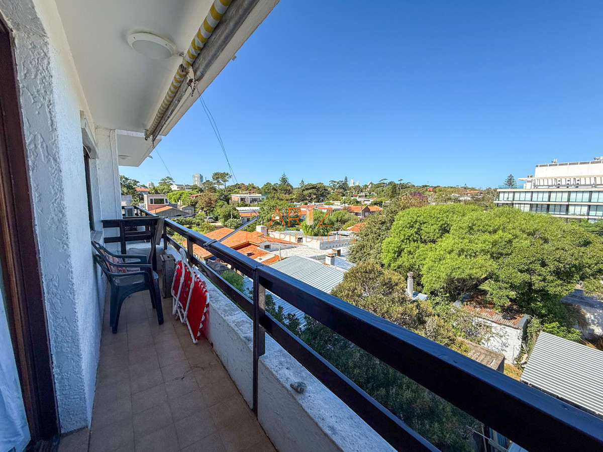 Apartamento ID.2343 - VENTA OPORTUNIDAD PRIMERA LINEA 1 DORMITORIO CON VISTA LATERAL MANSA DESPEJADA