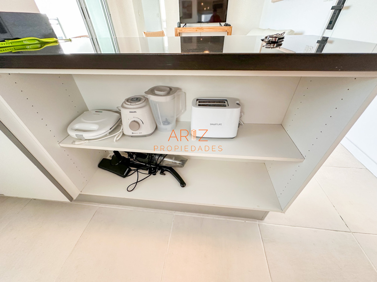 Apartamento ID.1921 - ALQUILER INVERNAL Y TEMPORADA 1 DORMITORIO Y MEDIO TODOS LOS SERVICIOS PISO ALTO A LA MANSA PUNTA DEL ESTE