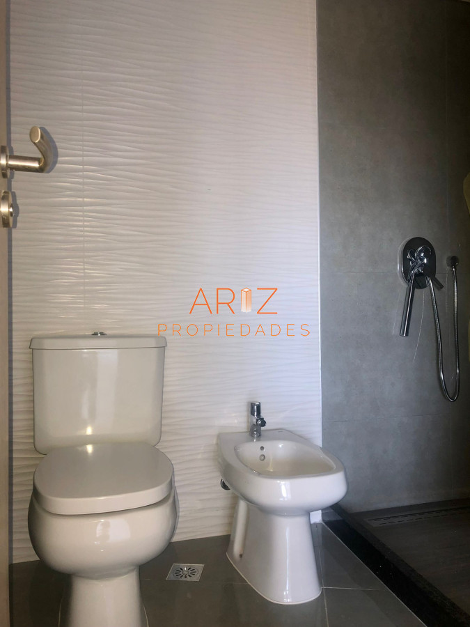 Apartamento ID.1885 - VENTA MONOAMBIENTE APARTAMENTO EN PUNTA DEL ESTE ROOSEVELT AMOBLADO